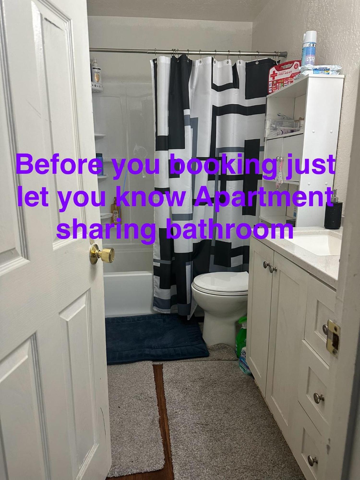 Apartment Sharing Bathroom 1 Анкъридж Екстериор снимка